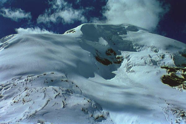 Thapa Peak from Thapa Pass