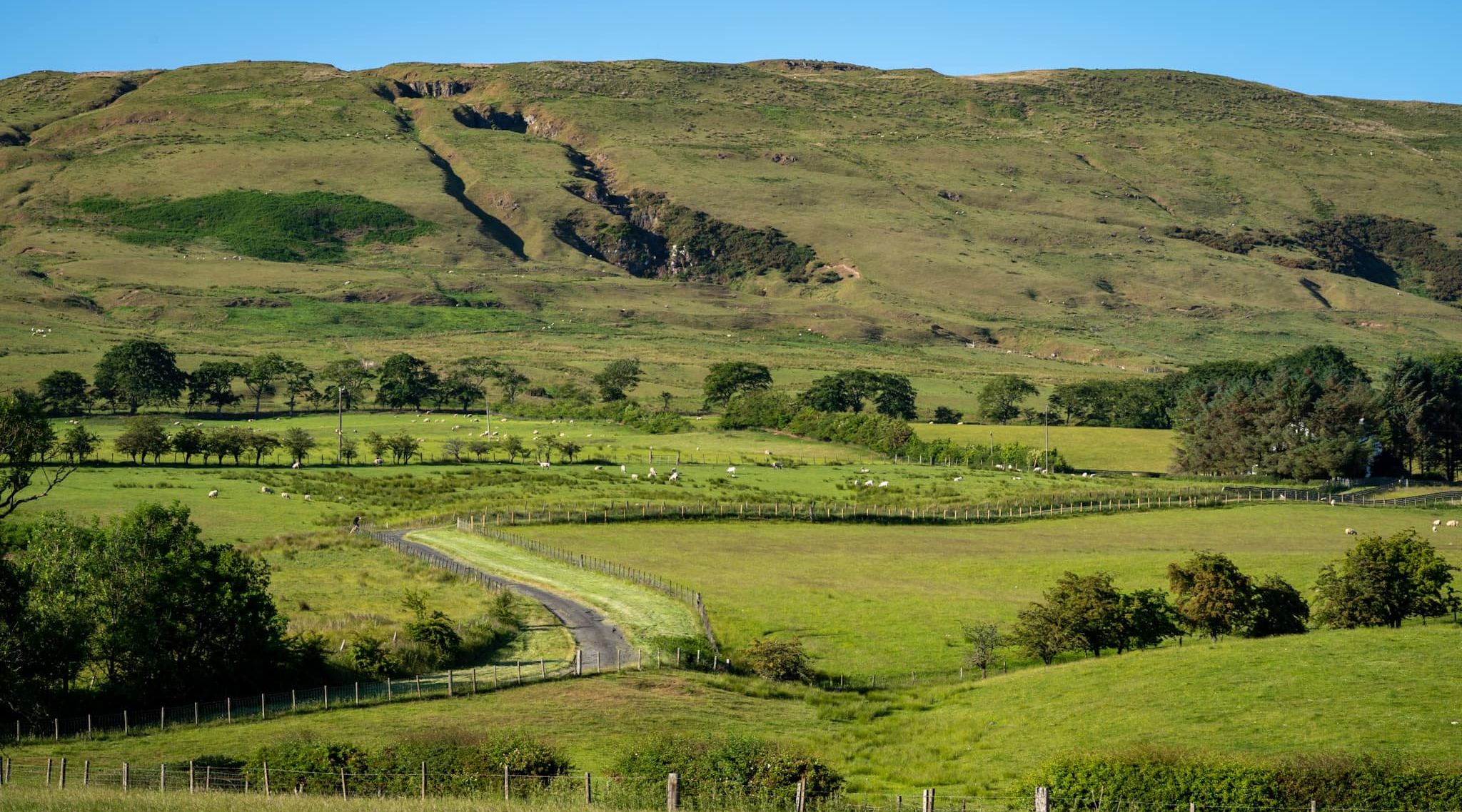 Campsie Fells on route to Allenshaw Dam