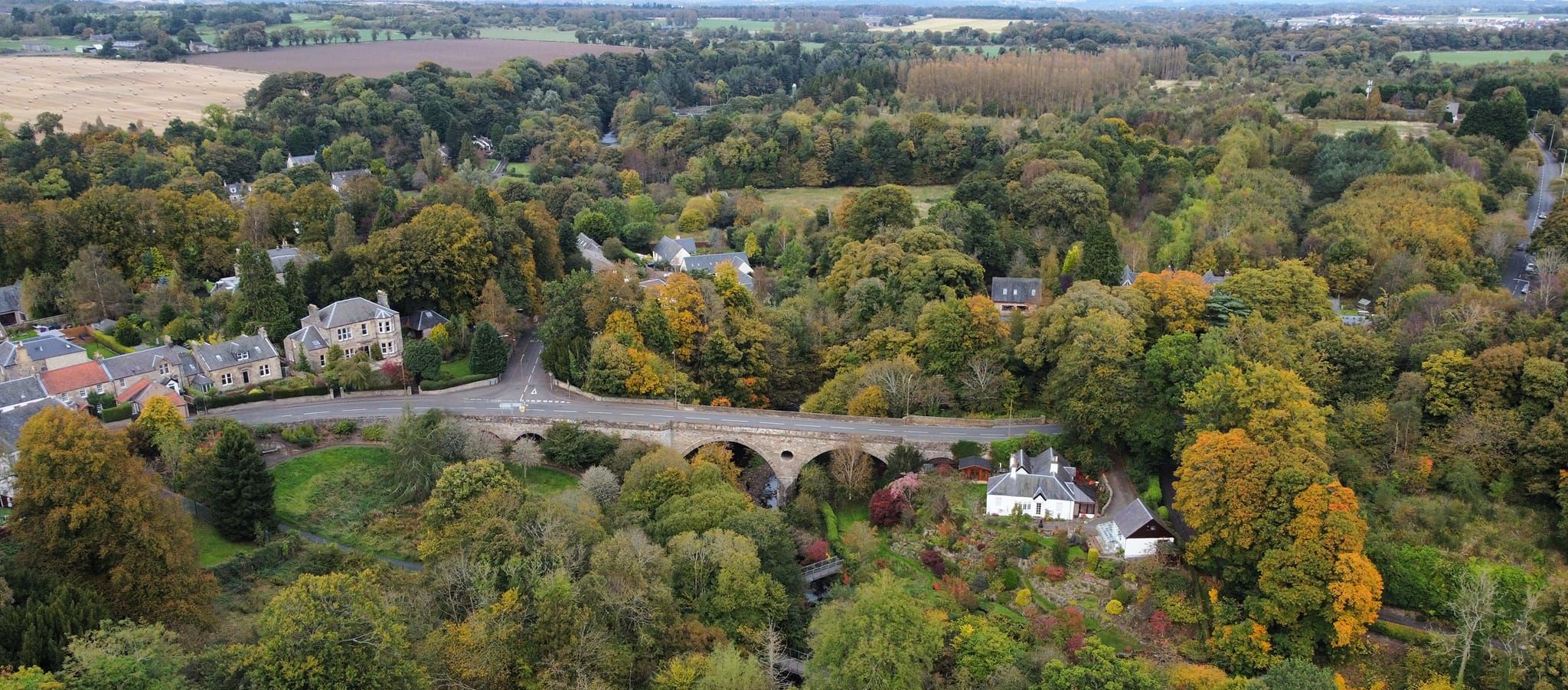 Bridge over the Murieston Water at Mid Calder from Calderwood Country Park