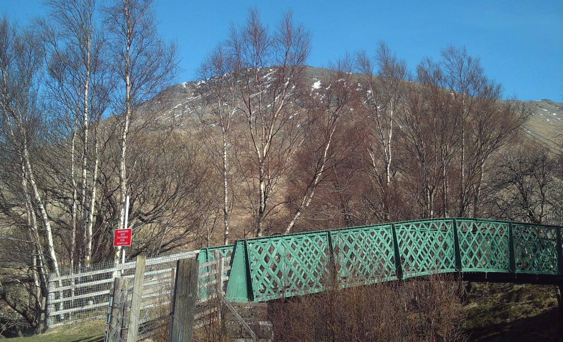 Footbridge over West Highland Line