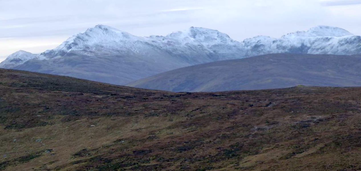 Meall nan Tarmachan from Beinn Dearg