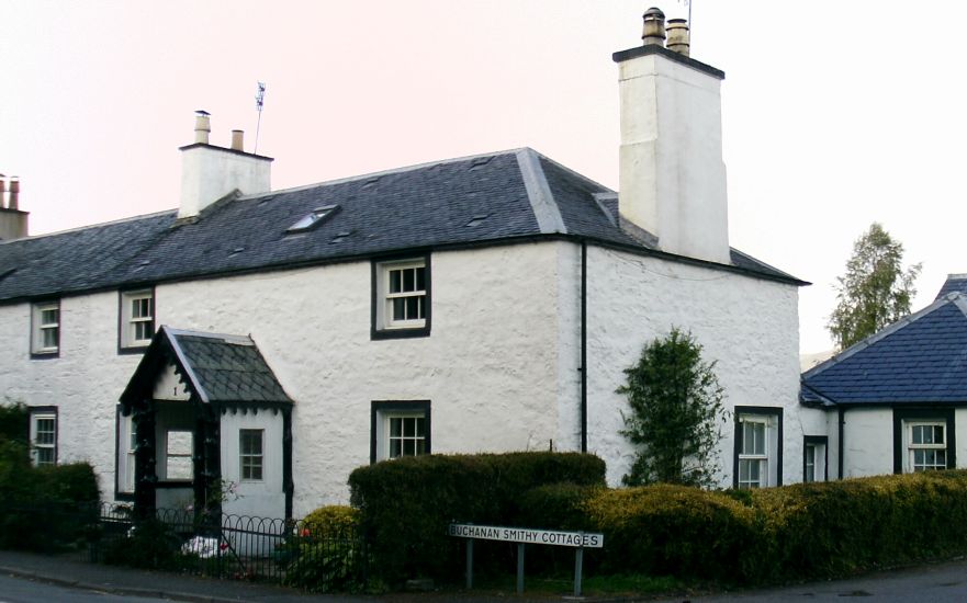 Cottage at Buchanan Smithy on the road from Drymen to Balmaha