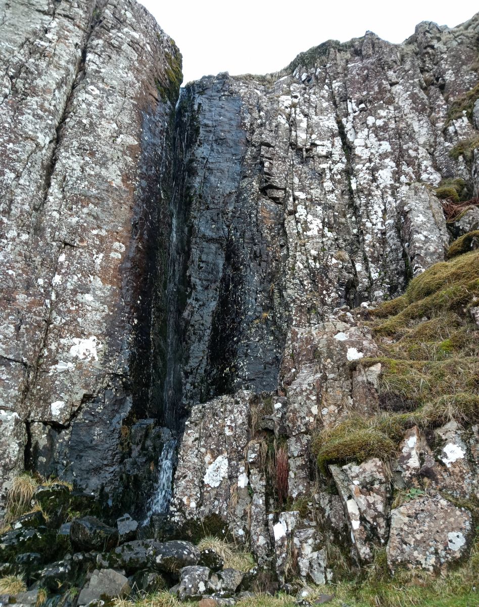 Jenny's Lum in the escarpment of the Campsie Fells