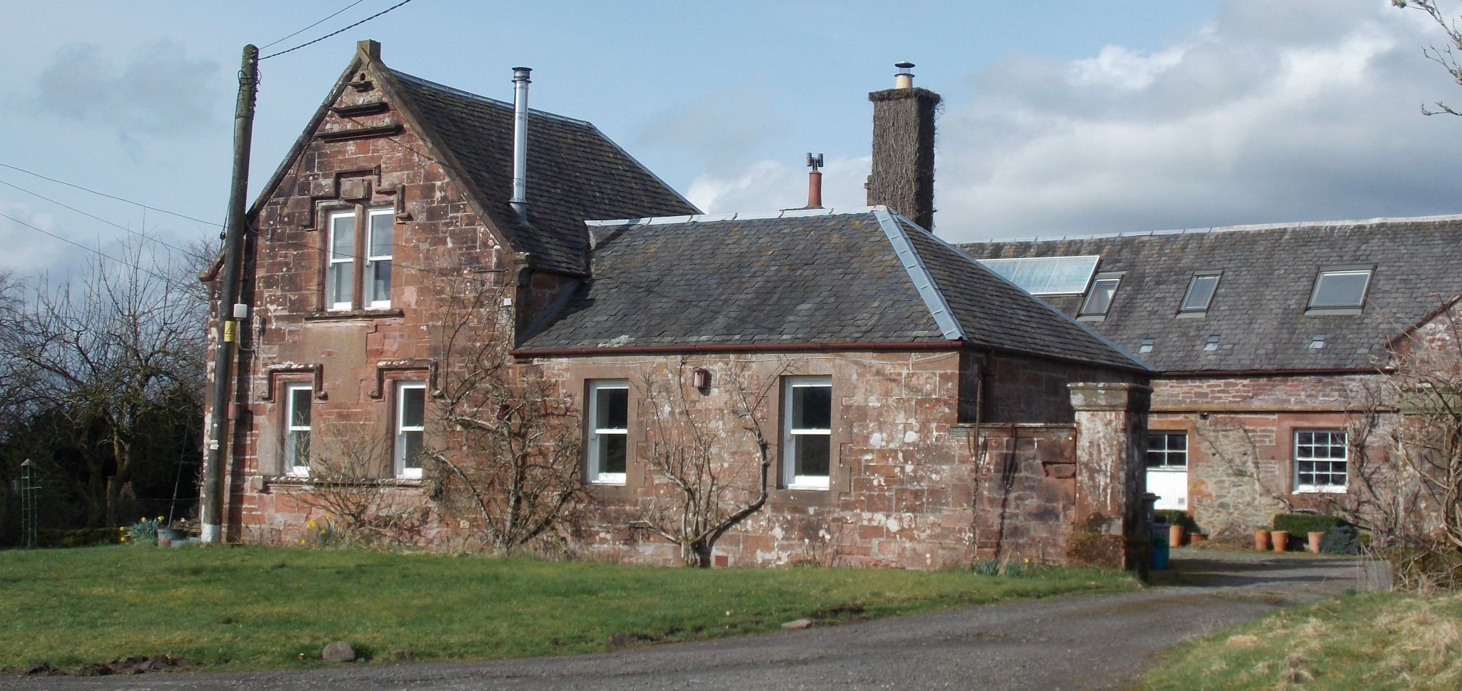 Former stables and Cottage on Carbeth Estate