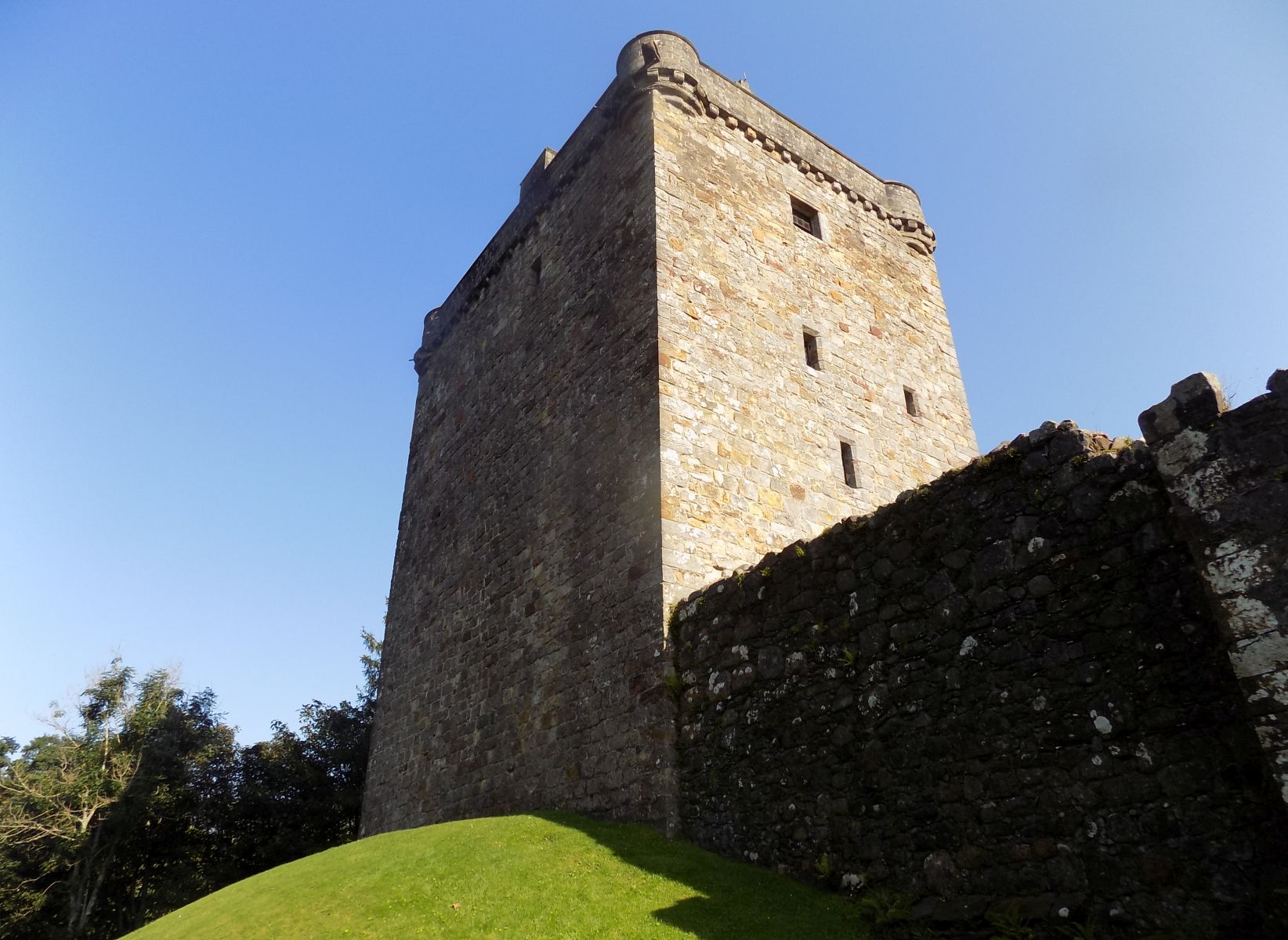 Castle Campbell