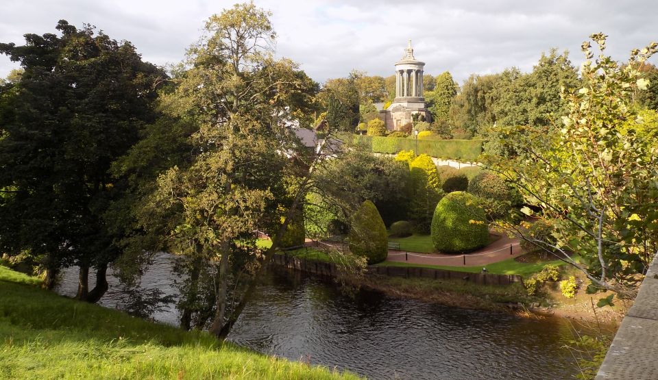 The Burns Monument from Brig o' Doon